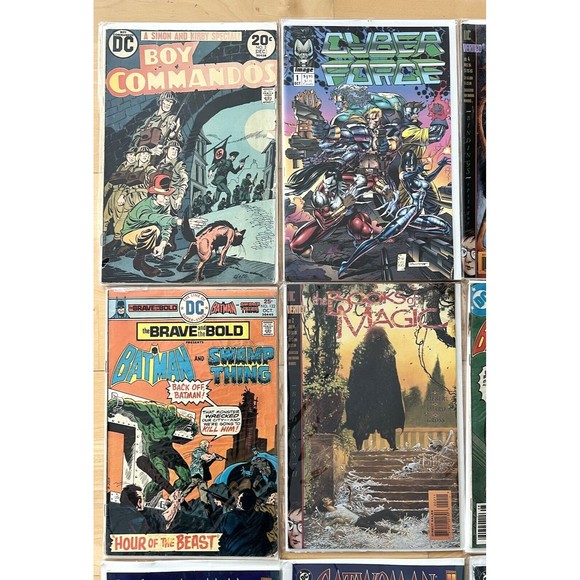 Lot of 10 Comics Batman, Vampirella, Books of Magic, DC and Others, Mixed Lot - Picture 3 of 12